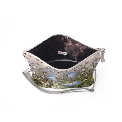 Клатч, кросс-боди KHL3 «Бабочки над цветами и травами»