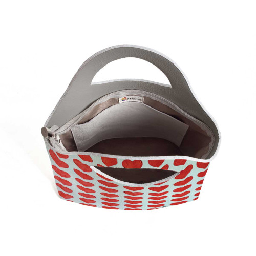 Сумка тоут BAG4 «Сердечки»